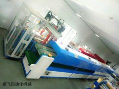 全自动压花机有什么特点吸引客户的呢？